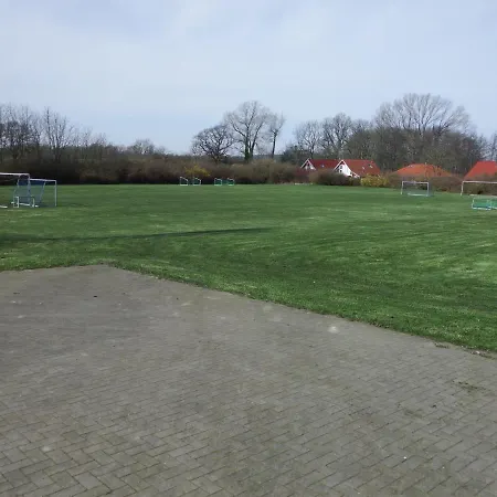 Ferienanlage Schoenhagen Vandrerhjem *