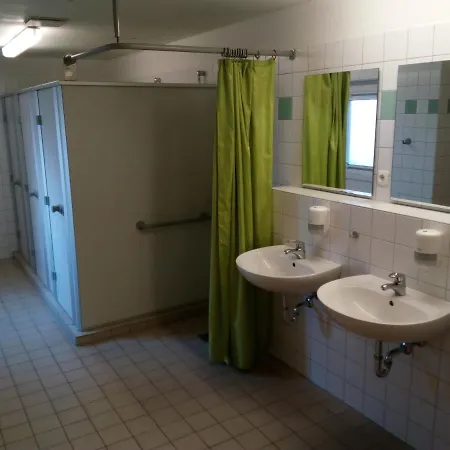 Ferienanlage Schoenhagen Albergue *