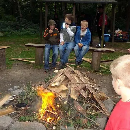 Ferienanlage Schoenhagen Hostel *